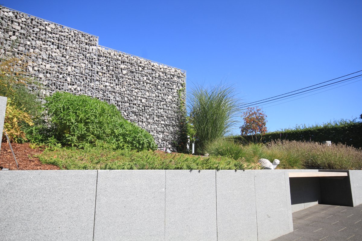 BAUGONE GE 164x253x23 CM - MIT FUSSPLATTE